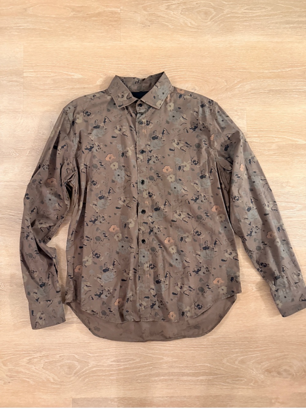 Rag & Bone Camo Button Down Size Medium